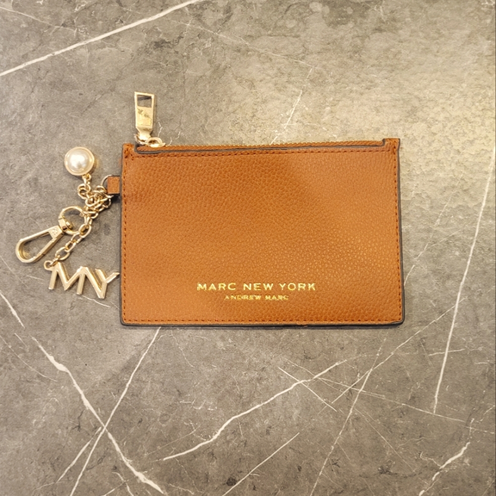 👛Free With Bundle👜Women's Marc New York